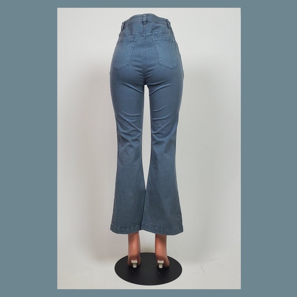 Crop flare pants - Picture 2 of 7